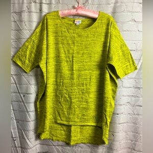 LuLaRoe Chartreuse Green Yellow High/Low Tshirt. Size L
